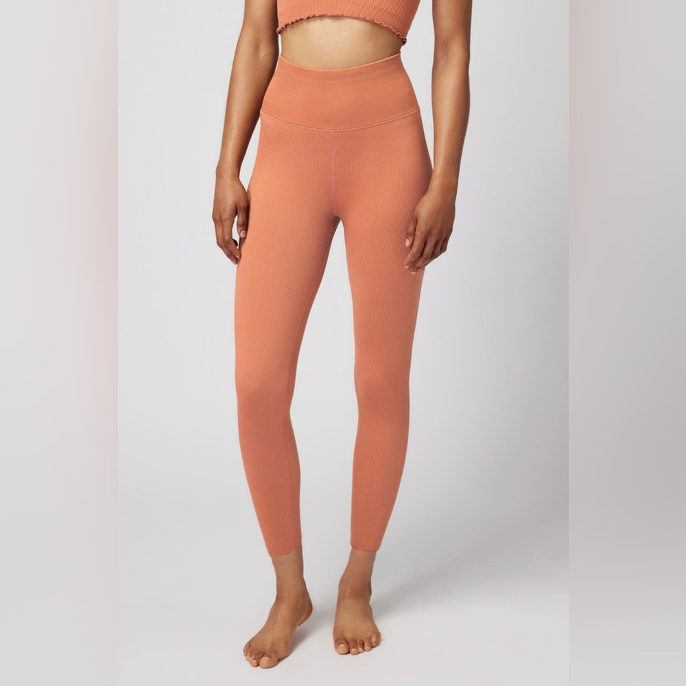 Spiritual Gangster Love Sculpt High Waist Leggings size M/L, NWT